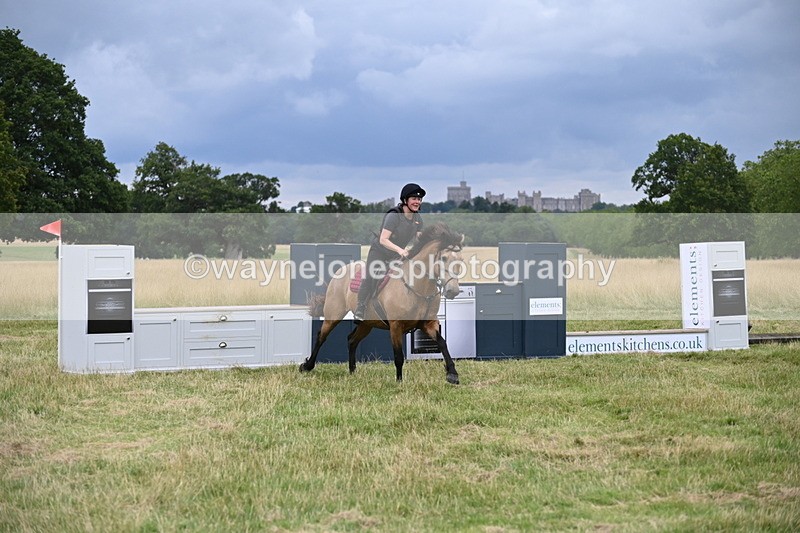 WJ6_3069 - Time at Jump 11:06 to 11:40