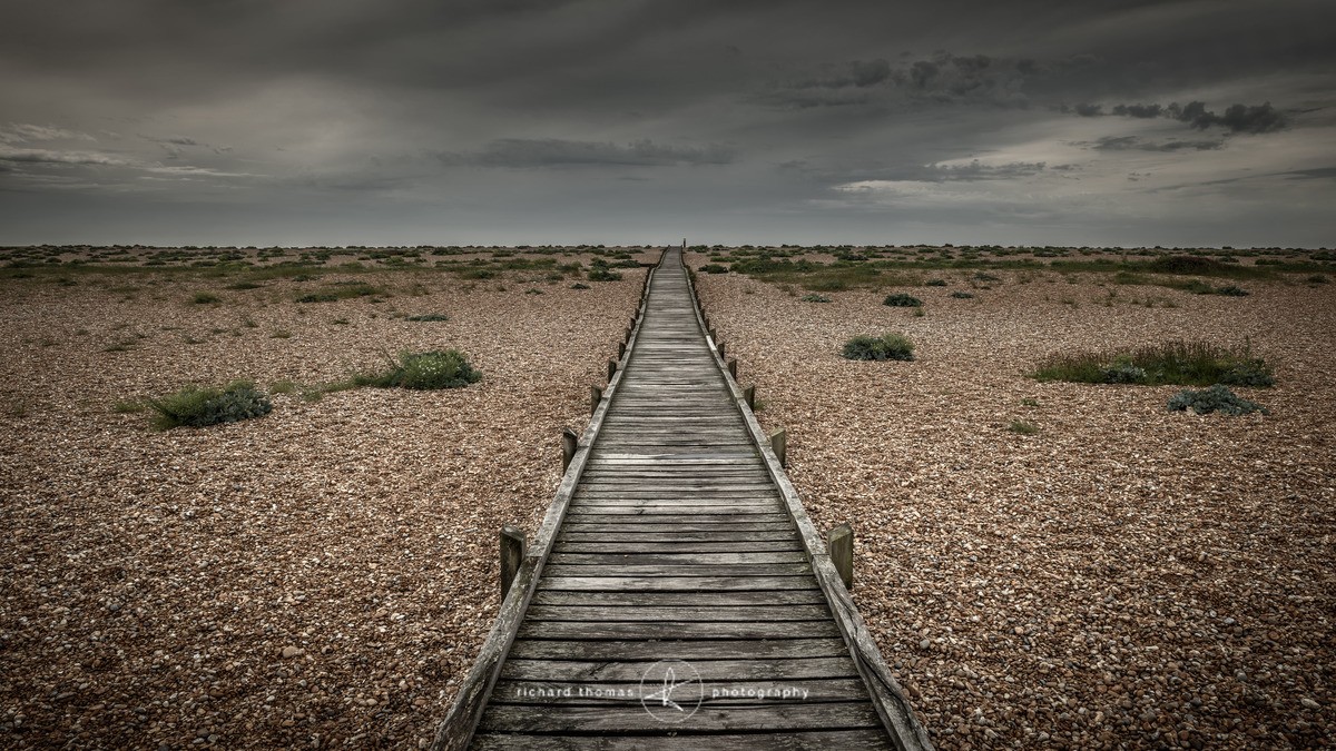 Straight on - Dungeness