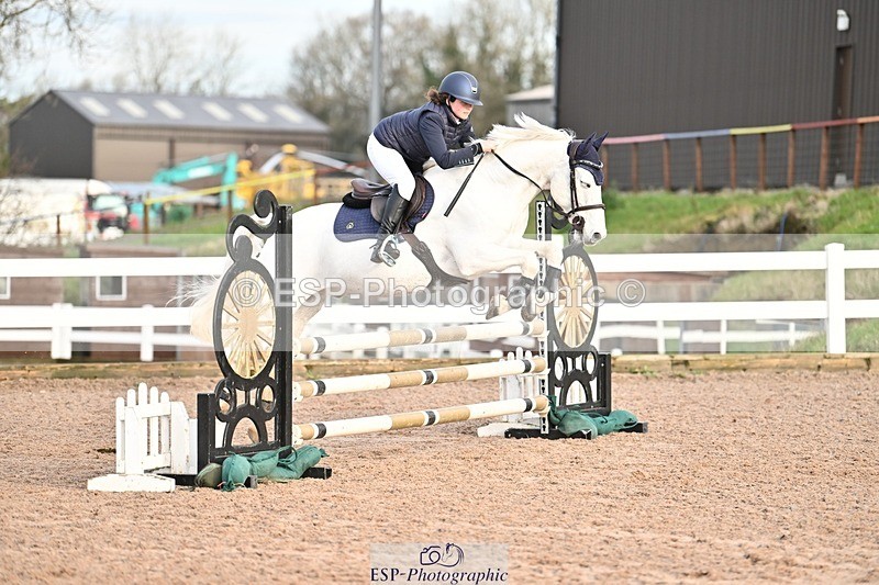 241206-100136-00145 - Cls 2 British Novice and 90cm Open