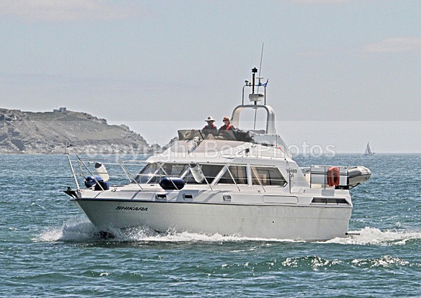 100726 SHIKARA IMG_5766 - Flybridge Cruisers