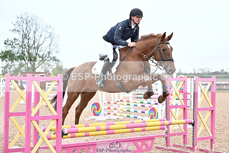 251015-101722-00027 - Clear Round