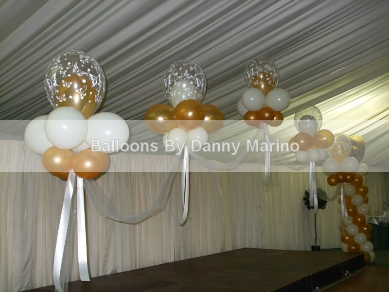 5 Cloud Arch - Wedding Balloon Photos