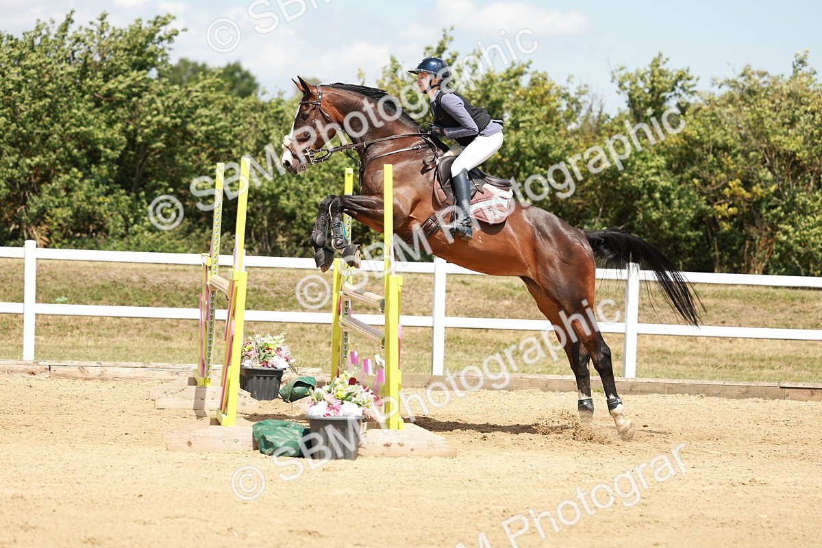 SBM_007565 - Class 3 - Senior Newcomers - 1.10m Open