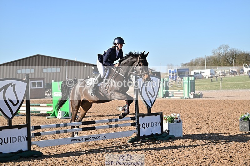 250401-171856-00351 - 70cm classes