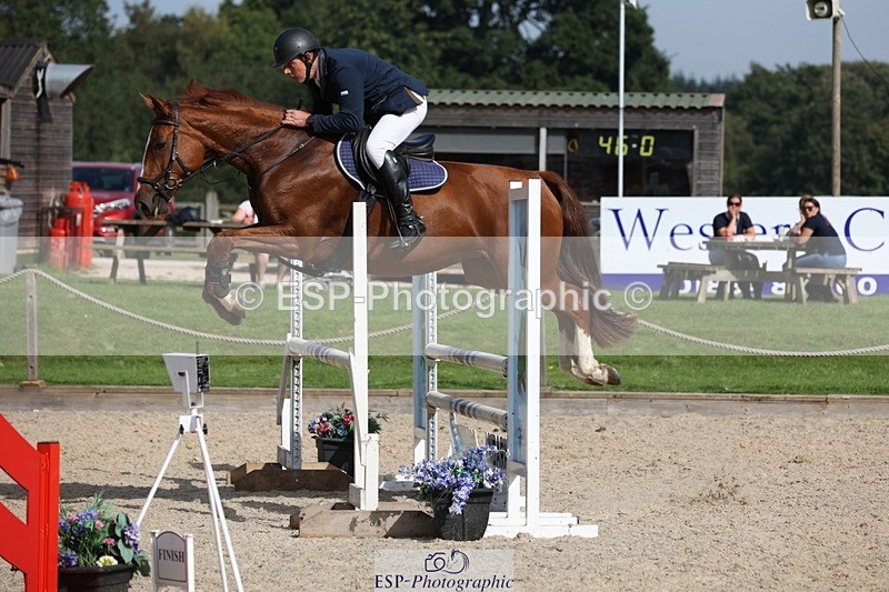 230908-105113-00621 - Cls 6 Snr British Novice & 90cm Open