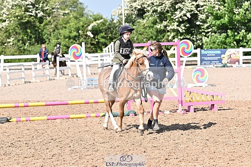 250517-101417-00647 - 40cm  LR