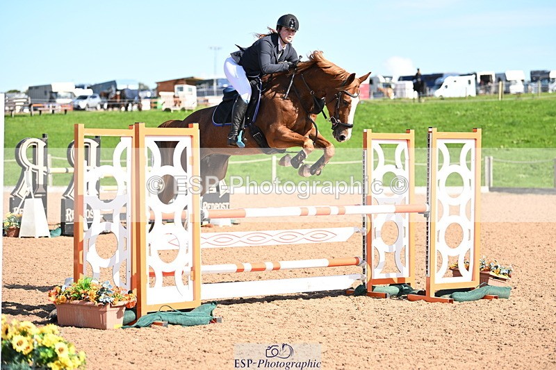 240913A-111526-03842 - Cls 14 Snr Newcomers