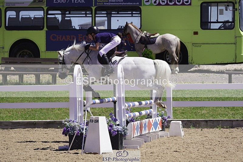 230624A-131302-01535 - Cls 24 Pony Discovery & 90cm Open