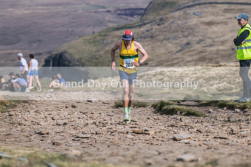 Pen-Y-Ghent-17 - The 3 Peaks Race Saturday 25th April 2026 - Pen Y Ghent