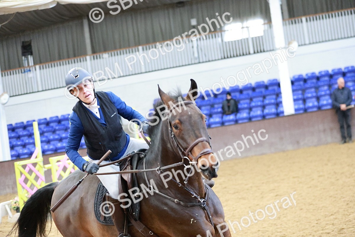 SBM_004005 - Class 11 - Senior Newcomers - 1.10m