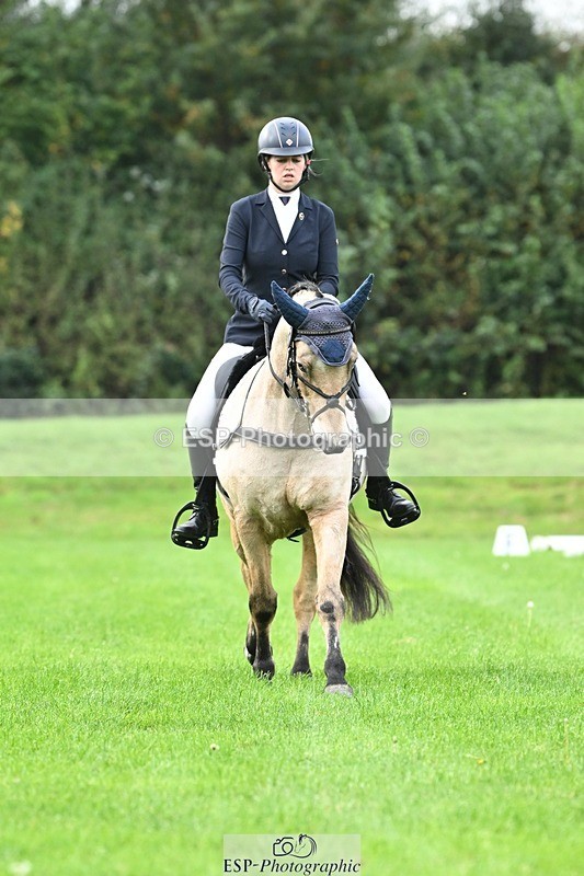 241024-101902-02986 - 409-Chloe.Dunn-TOWERHILL.SHAMIE