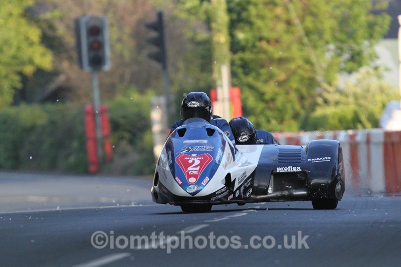 IMG_5629 - Thursday Practice - TT 2013 Side Car
