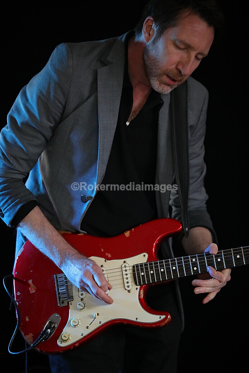 FOLK N BLUES-306 - FOLK and BLUES SEPT 2022