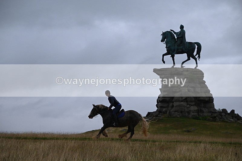DSC_3312 - Time at Statue 12:59 to 13:49
