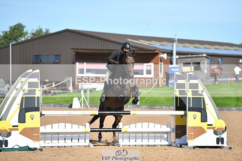 230903A-101756-03648 - Cls 12 95cm Amateur Quali