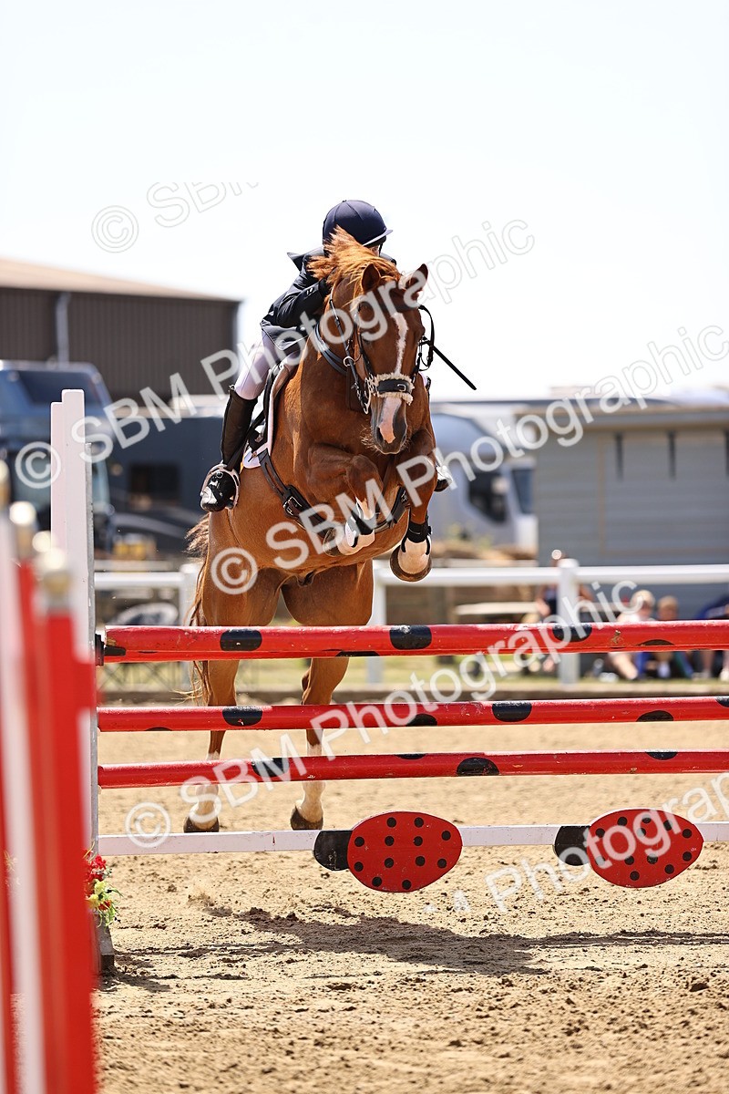 SBM_010153 - Class 9 - Senior Foxhunter - 1.20m Open