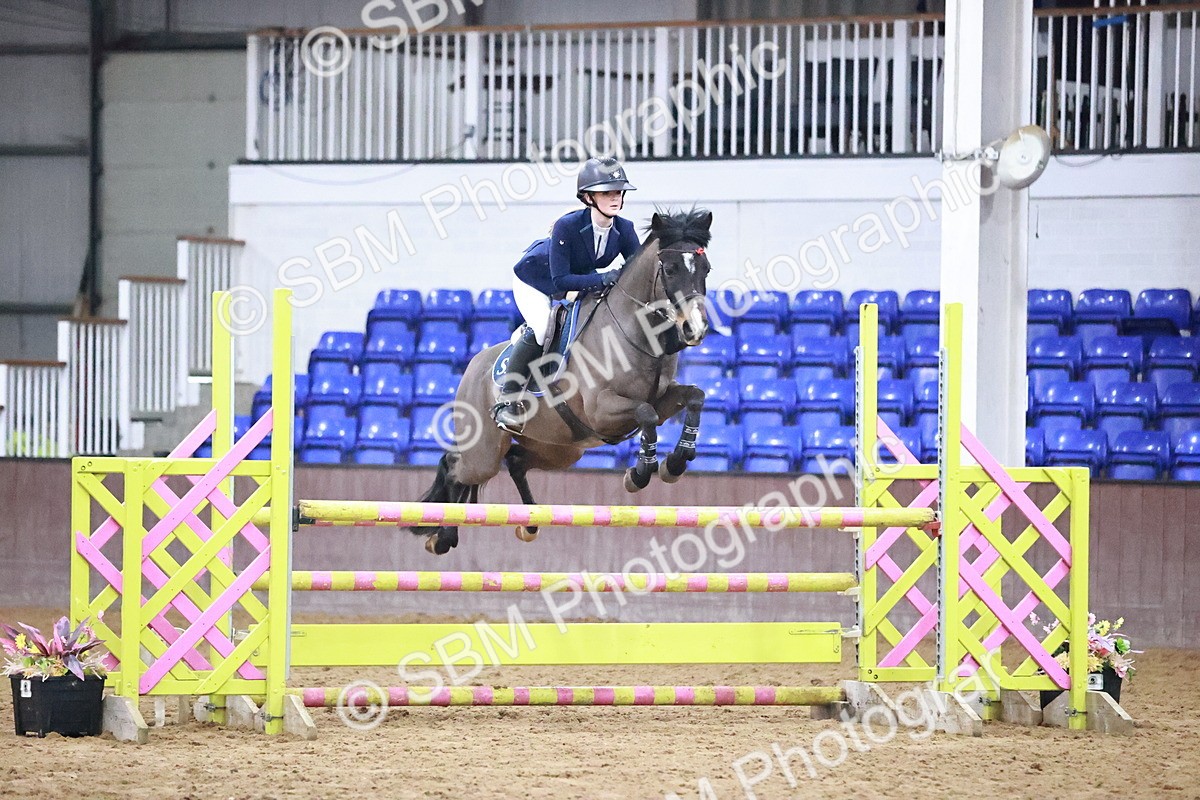 SBM_003245 - Class 13 - Blue Chip Pony Newcomers 1.00m