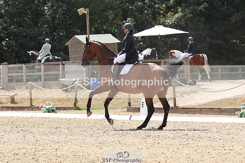 250809A-133430-03568 - 041-Laura.GreenIreldo.L