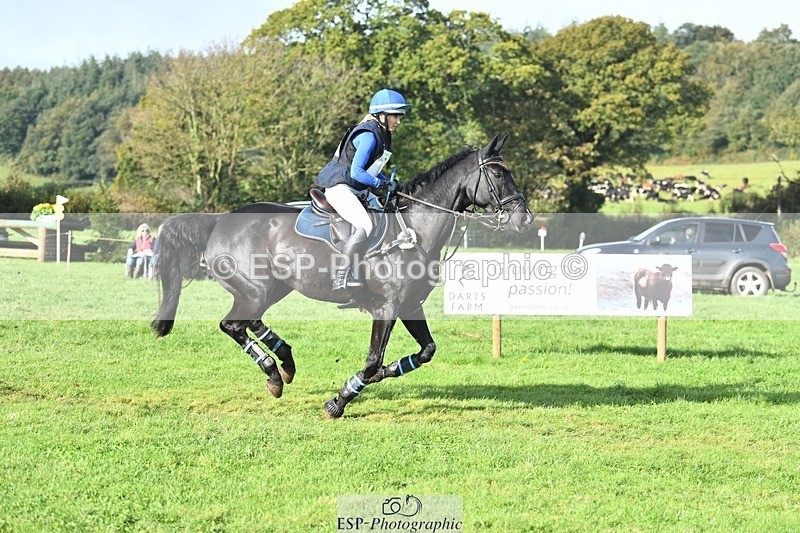 231020-110021-07051 - 056-WILLOW.BDA-Lisa.Maynard-XC