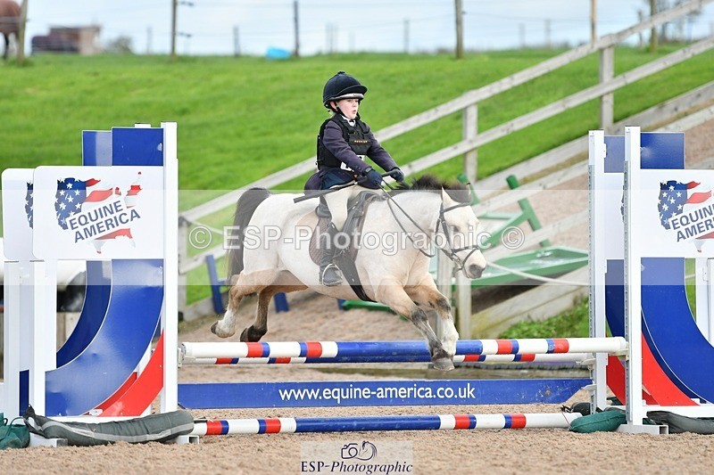 251026-100010-02006 - Cls 18+19+20 50cm Clear Round and 60cm Club and Schools