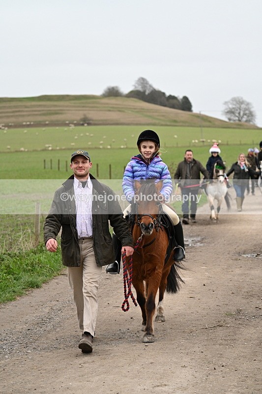 WJ7_1322 - Walk Home