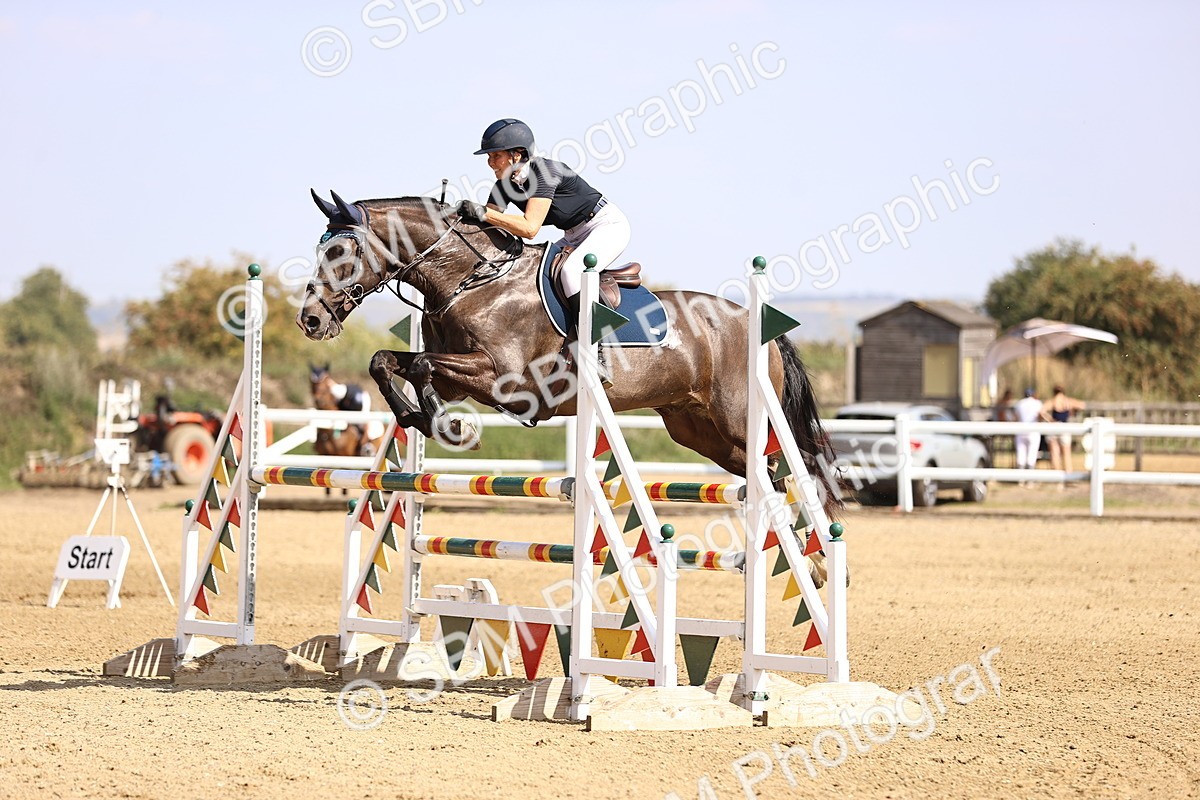 SBM_006837 - Class 13 - Senior Newcomers - 1.10m