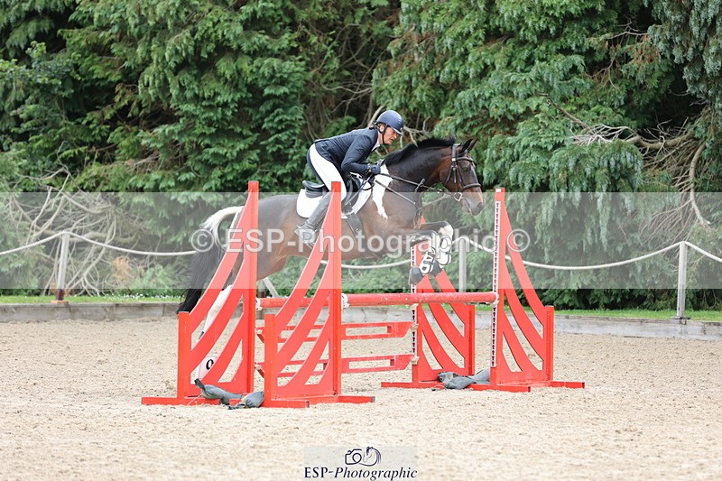 250614A-101932-05635 - Cls 26 British Novice and 90cm Open