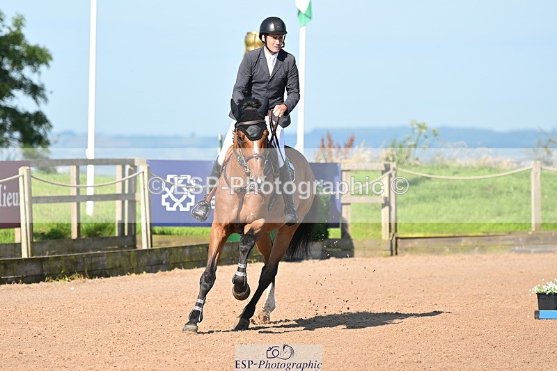 240719A-085837-09465 - Cls 18, 1 Star Gold Tour 1.35m