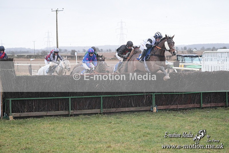 PtP 260125 575 - Cocklebarrow Point-to-Point racing with the Heythrop Hunt 26/01/25