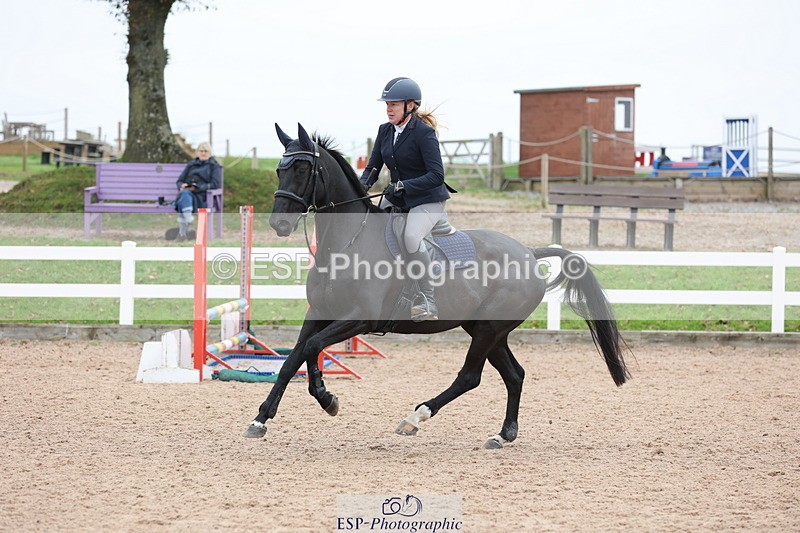 241101A-104618-01171 - FRI Cls 4 Snr 1.05m