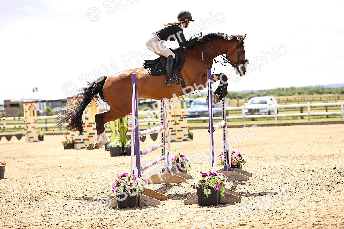 SBM_003624 - Class 22 - Senior Foxhunter 1.20m
