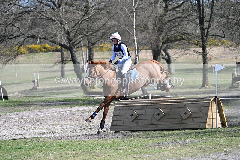 WJ7_1368 - XC Time 13:35 to 13:40