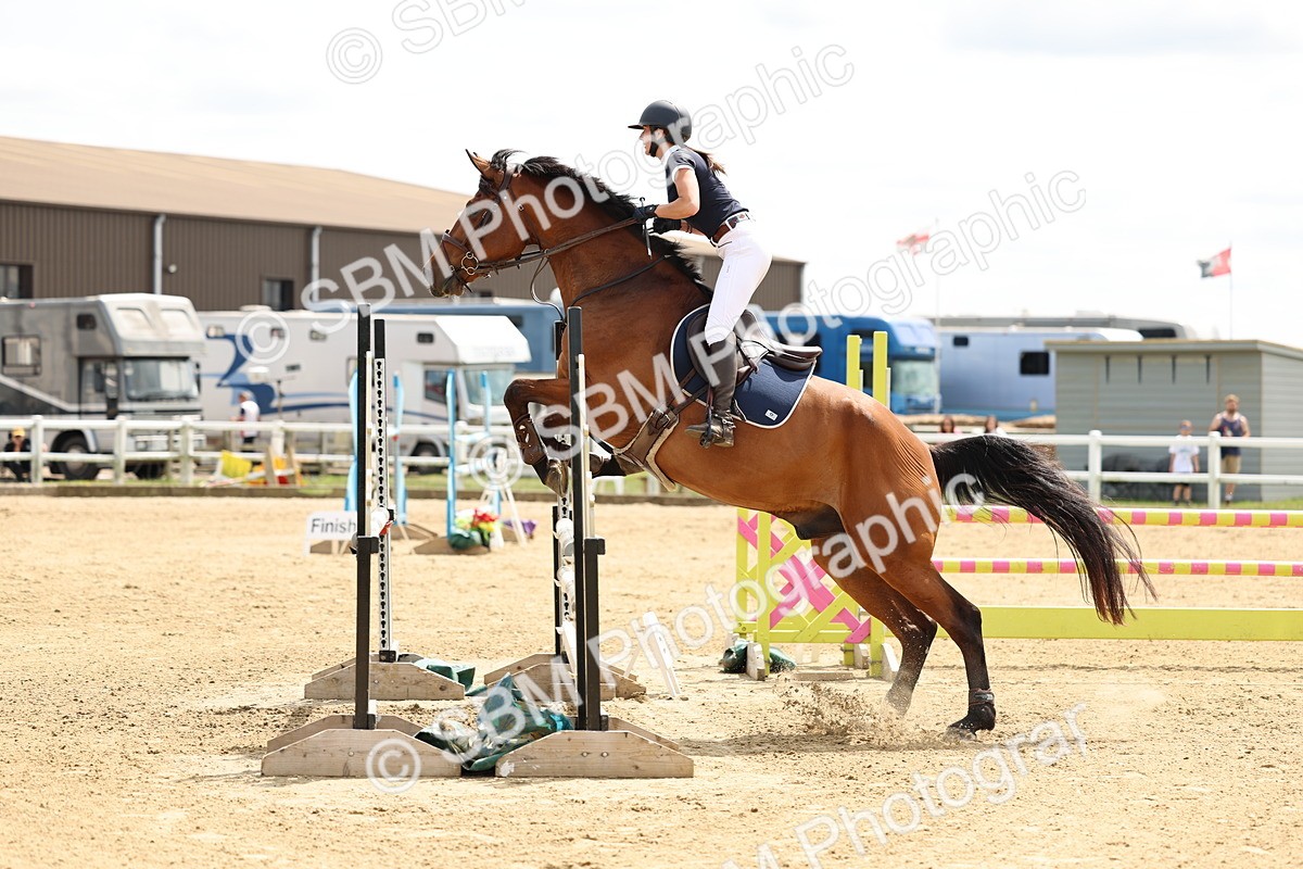 SBM_005240 - Class 18 - Senior 1.05m Open