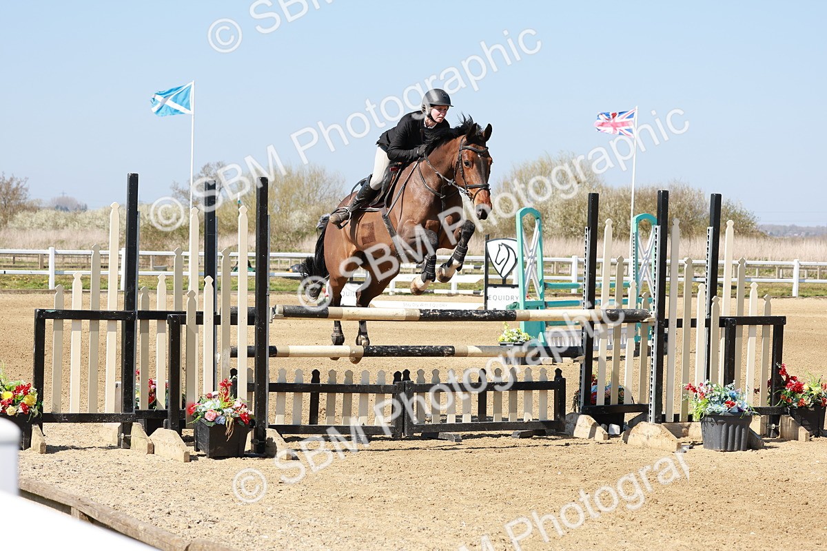 SBM_004092 - Class 17 - Senior Newcomers - 1.10m