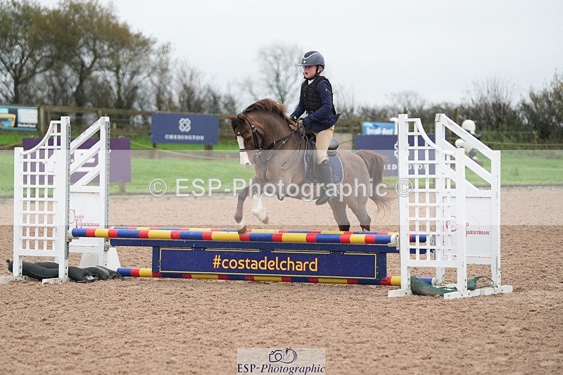 251116-095846-01467 - Cls 18 Clear Round 50cm