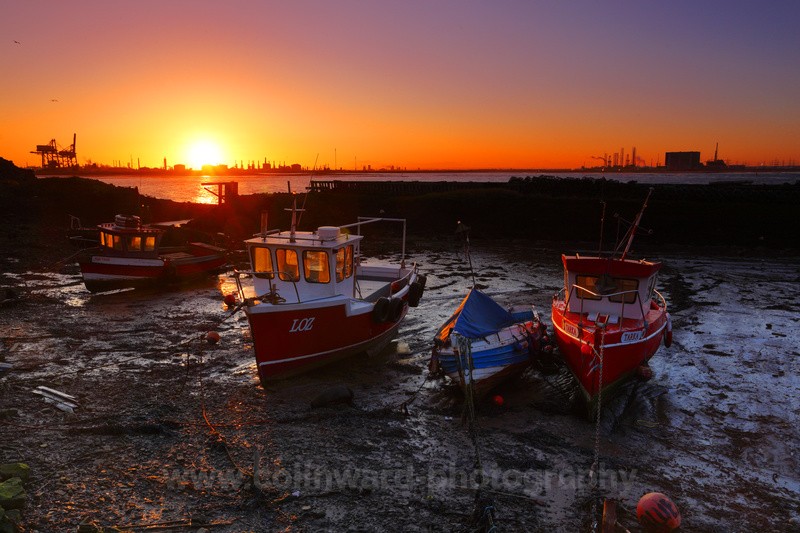 Waiting for the tide, South Gare, Redcar.           ref 1540 - North Yorkshire and Cleveland