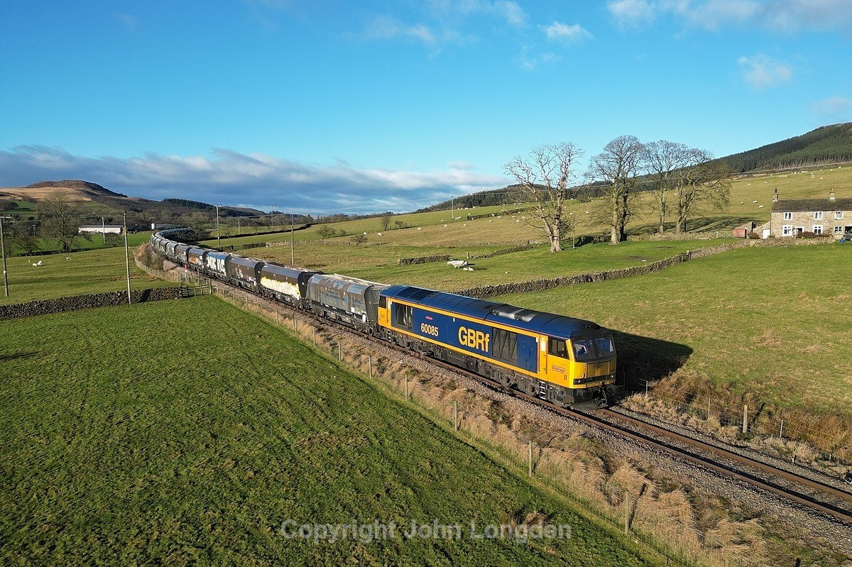 JL - 19.12.24 60085 6D37 Rylstone Quarry - Hunslet, Hagg Farm - Latest shots