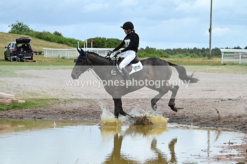 WJ7_7420 - Time 12:34 to 12:37