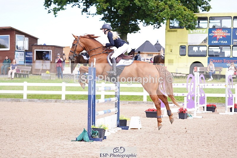 240721A-140408-18611 - Cls 32, YH 6 Yr Olds 1.30m