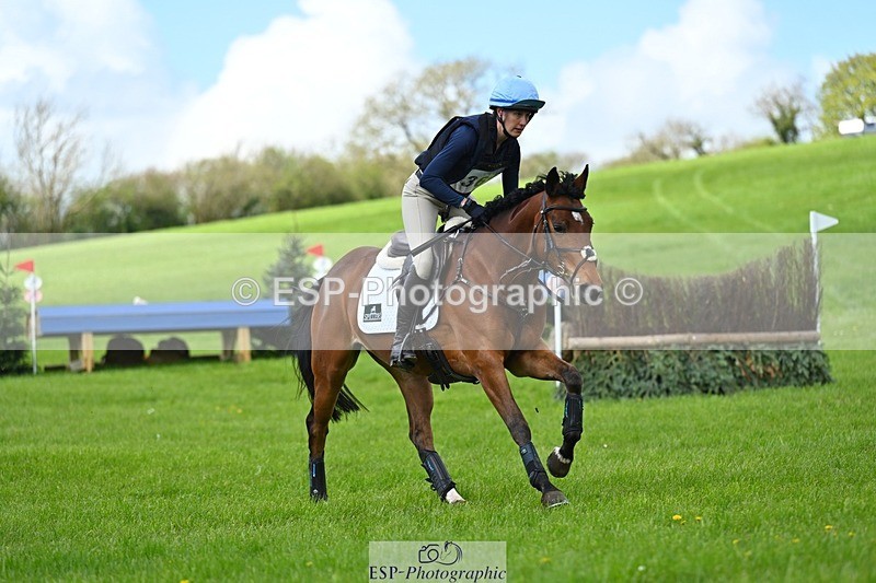 260418-140645-05335 - H-361-Bella.Innes.Ker