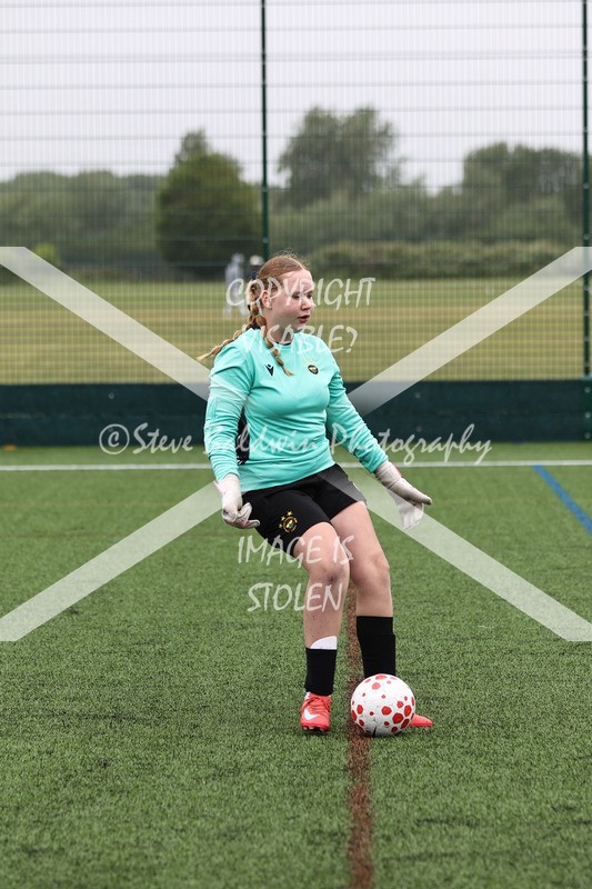 1DX32157 - Sat 6th U12 Girls