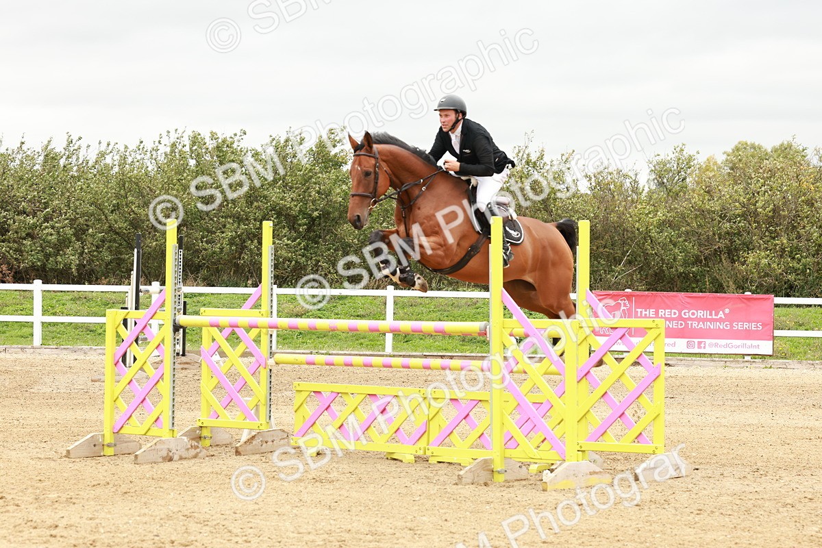 1I0A7928 - Class 5 - Senior Foxhunter 1.20m