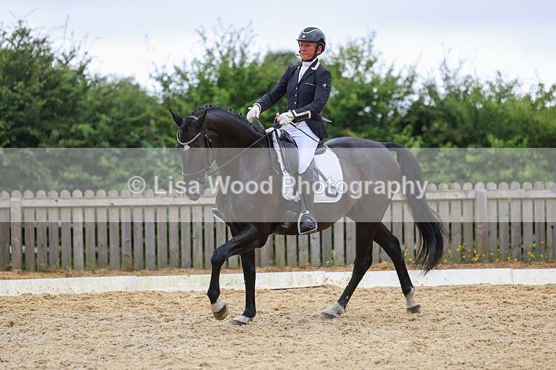 3E7A9525 - Class 5: Novice 3 2024 Section A