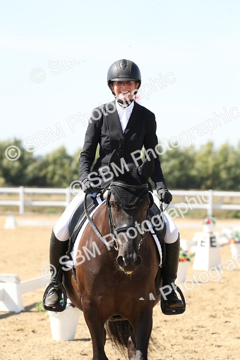 SBM_005755 - Class 11 - Novice 5 - 13.19-14.22