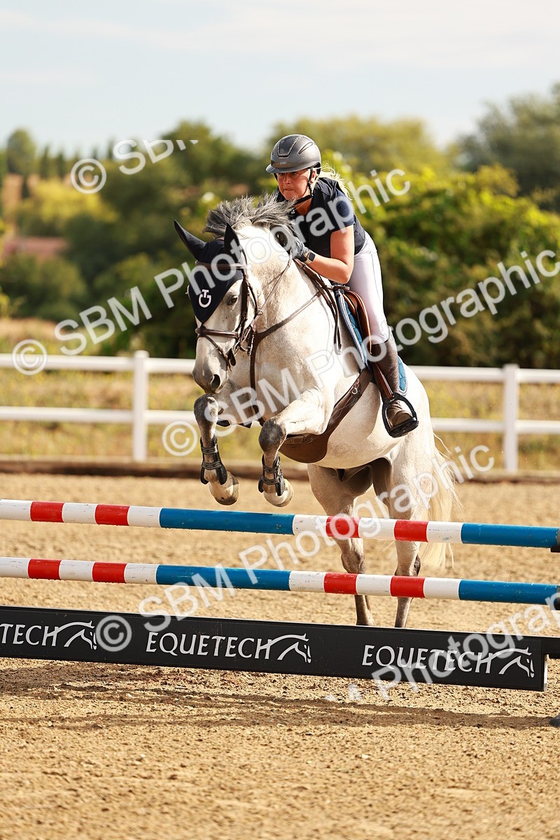 SBM_001938 - Class 8 - Clear Round