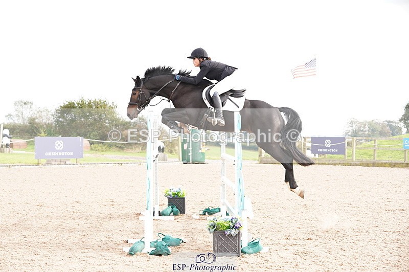241004A-151232-00911 - Fri 04 Snr Fox & 1.20m Open