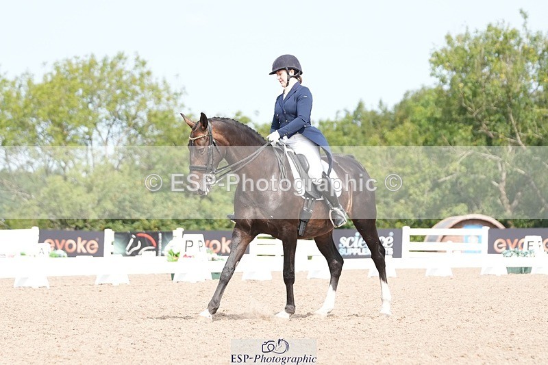 250815-112438-00828 - 013-Chloe.CocksIndulgence