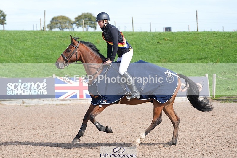 250913-140257-07274 - Cls 17 Chard 1.10m Speed Derby