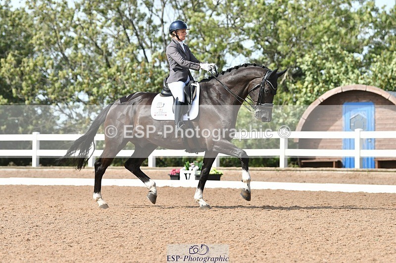 250906-140714-03100 - 058-Lucy.BakerLast.Dancer