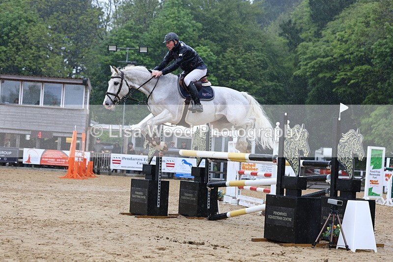 3E7A7328 - Class 8: Senior Foxhunter/1.20 open